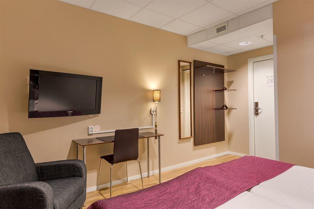 Hotell Fyrislund Уппсала Екстер'єр фото